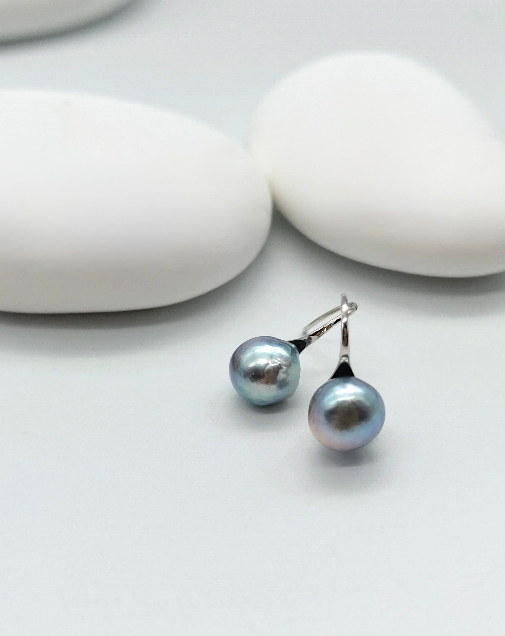 Blue Akoya baroque pearl hook earrings showing natural blue rose colouring and exceptional lustre, 7.5-8mm Japanese pearls